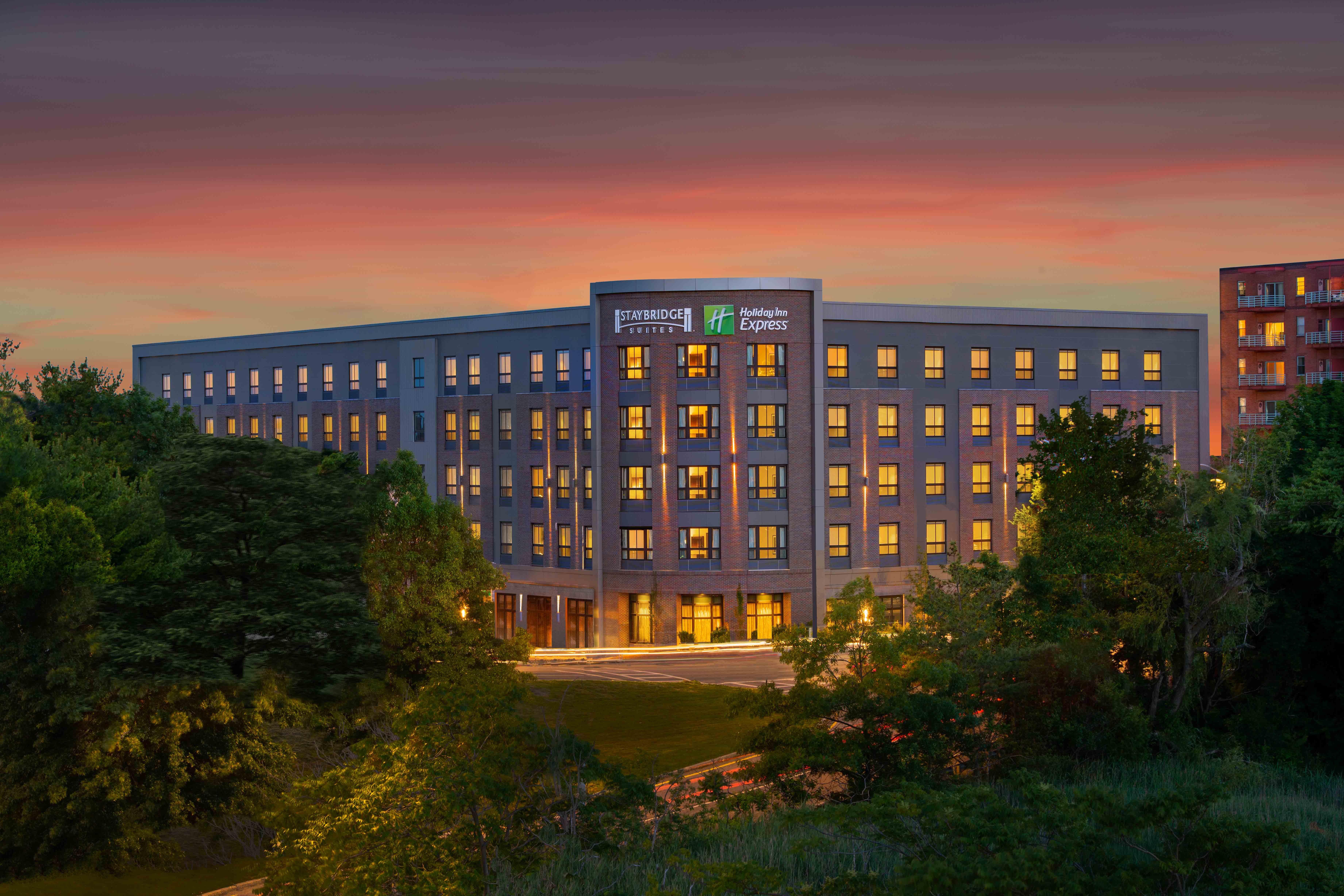Holiday Inn Express - Boston South - Quincy By Ihg Exterior photo
